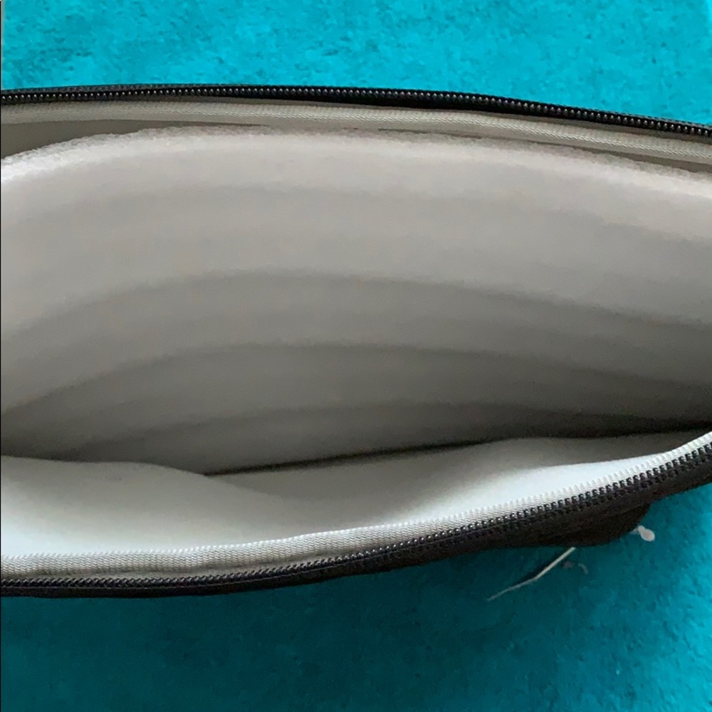 Tablet case - Picture 5 of 7